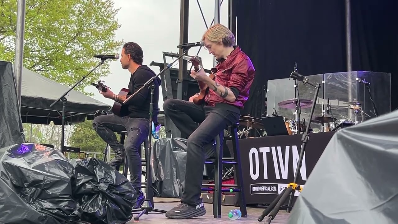 The Calling playing live